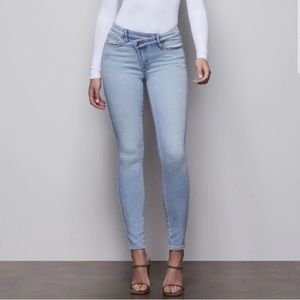 Good American Good Curve Skinny Crossover Jeans